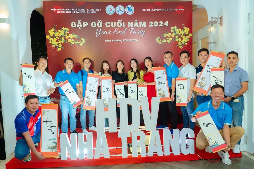 Gala cuối năm: Hướng dẫn viên Nha Trang Khánh Hòa cùng nhìn lại và hướng tới tương lai